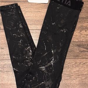 ZYIA size 2 Black splatter Marble Leggings